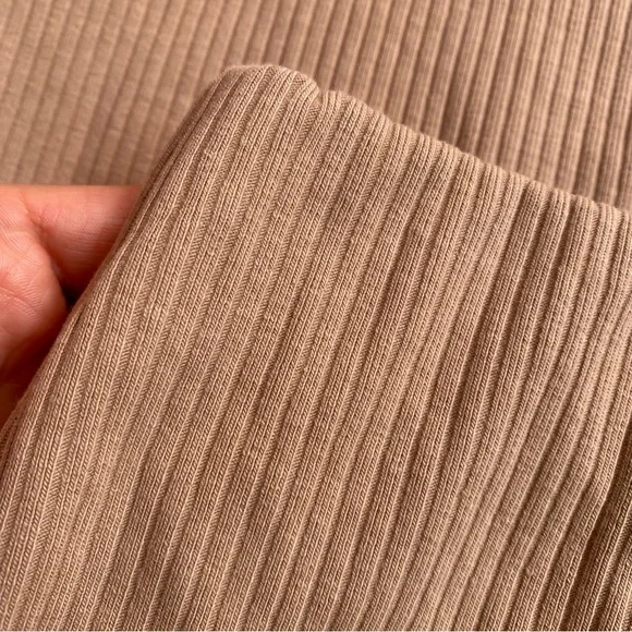 🍂 ZARA TAN RIBBED HIGH WAIST MAXI SKIRT! - Picture 8 of 12